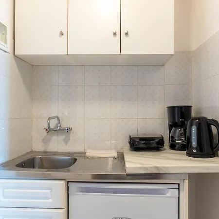 Theklas Sea View Апартаменты