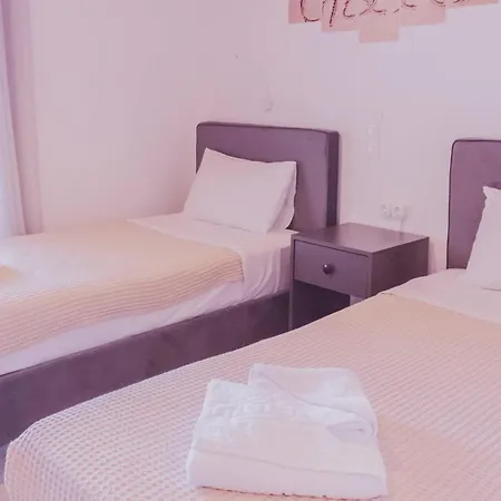 Theklas Sea View 圣佐治欧斯帕贡