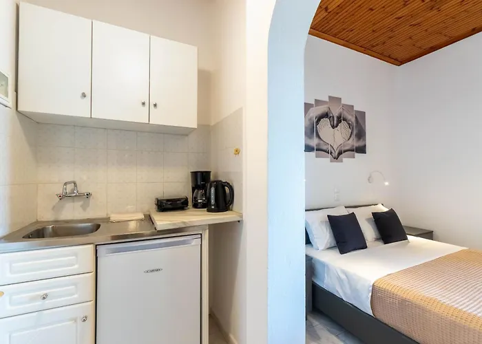 Theklas Sea View Appartement Agios Georgios Pagon