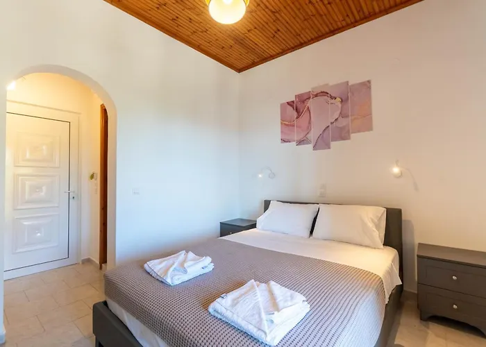 Theklas Sea View Appartement Agios Georgios Pagon