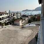 Theklas Sea View * Άγιος Γεώργιος Πάγων