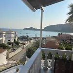 Theklas Sea View Διαμέρισμα *