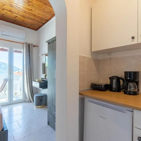 Theklas Sea View Агиос-Георгиос-Пагон